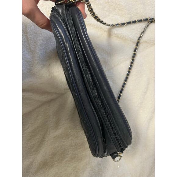 Chanel Coco Mark Fringe Chain Shoulder Bag Pouch Pochette Black Gold Metal - Picture 5 of 6